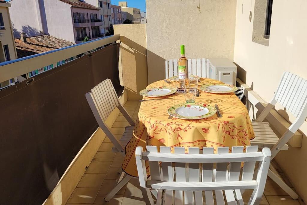 Appart Le Lavandou Extérieur photo